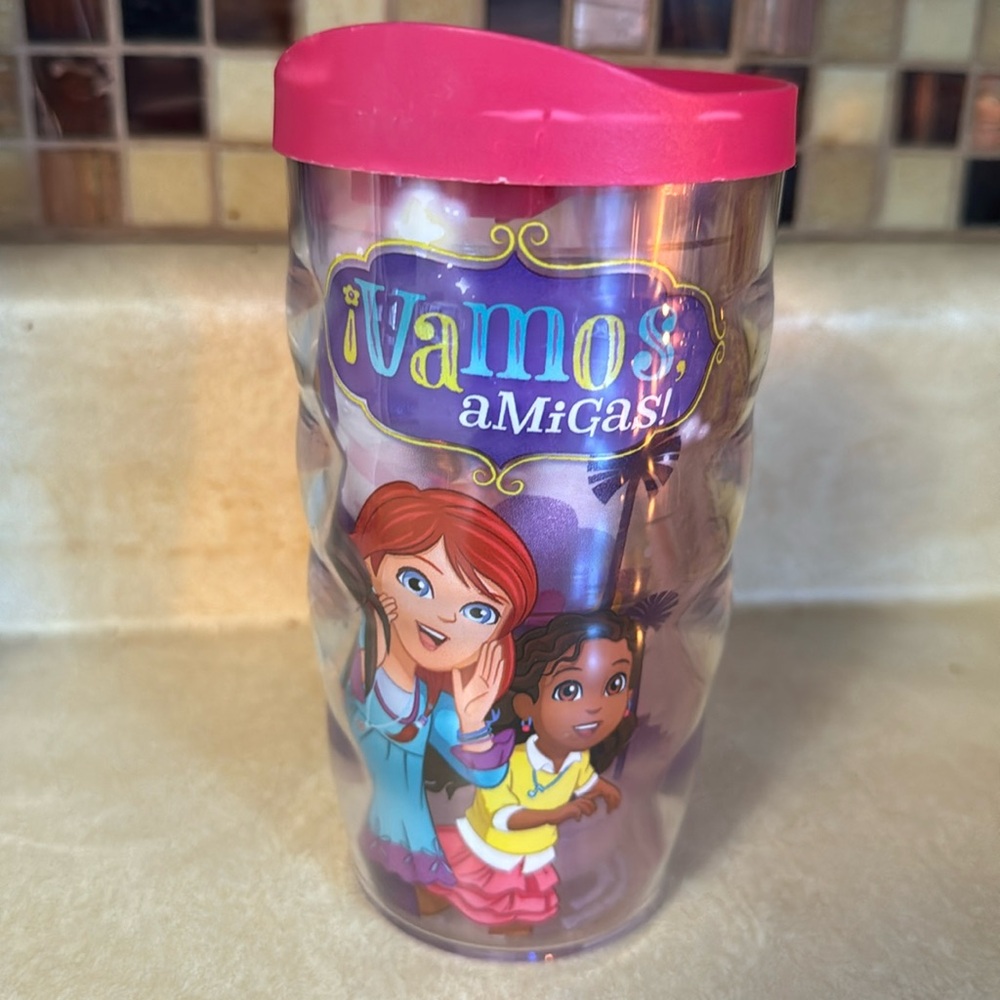 Dora and friends tervis‎ cup with lid